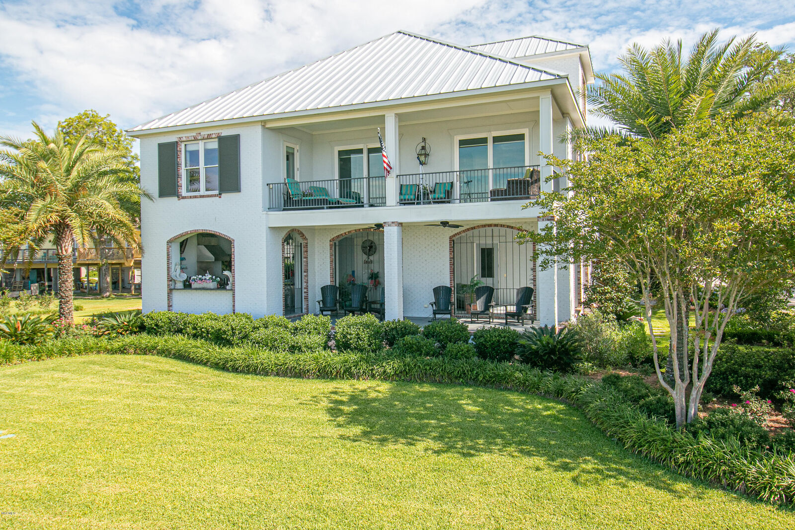 Property Photo: 1000 E Beach Boulevard MS 39501