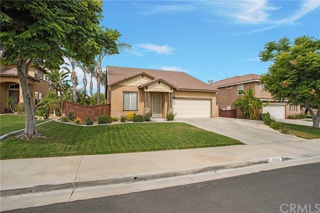 Property Photo:  8633 Cabin Place  CA 92508 