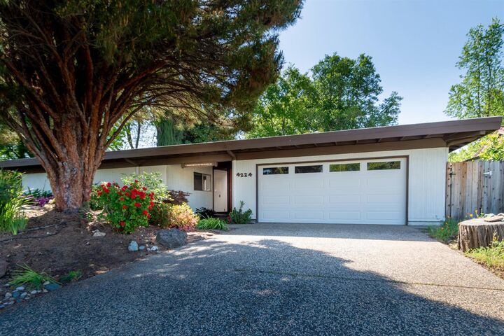 4224 American River Drive  Sacramento CA 95864 photo