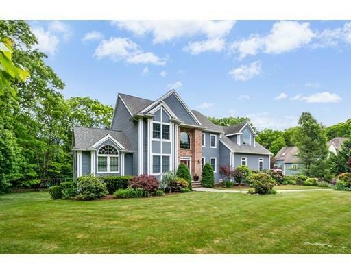 Property Photo: 14 High Ridge Cir MA 02038