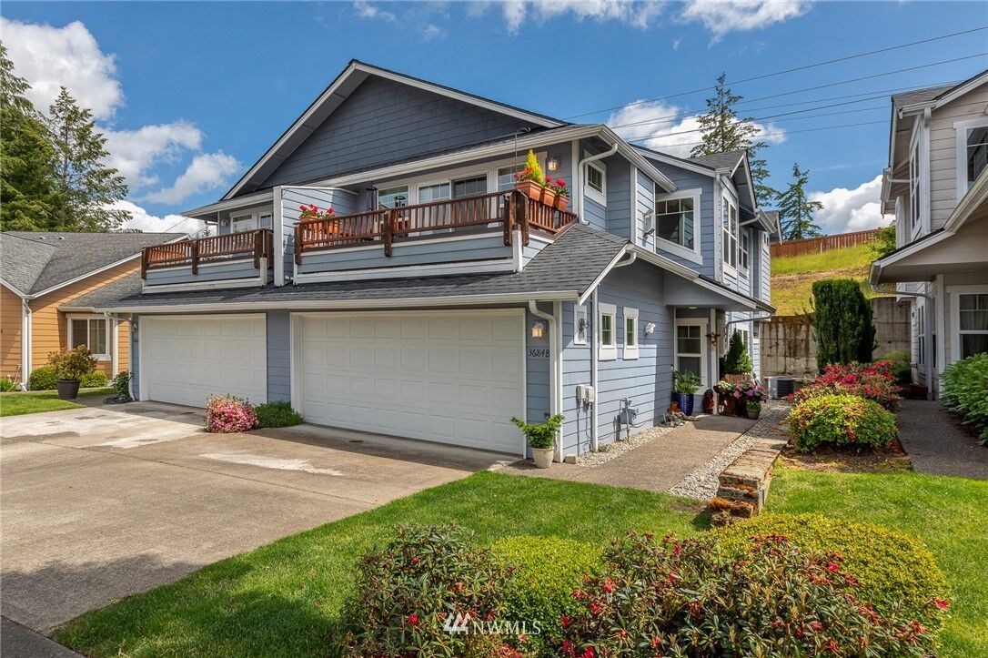 Property Photo:  3684  Simmons Mill Court SW B  WA 98512 