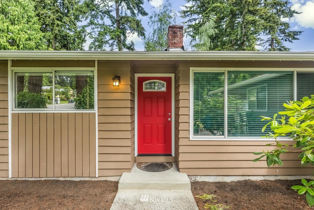 Property Photo: 13536 121st Avenue NE WA 98034