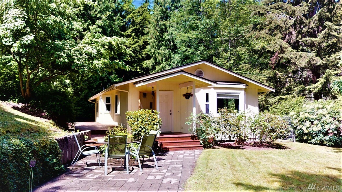 Property Photo:  4628 109th Ave SE  WA 98290 