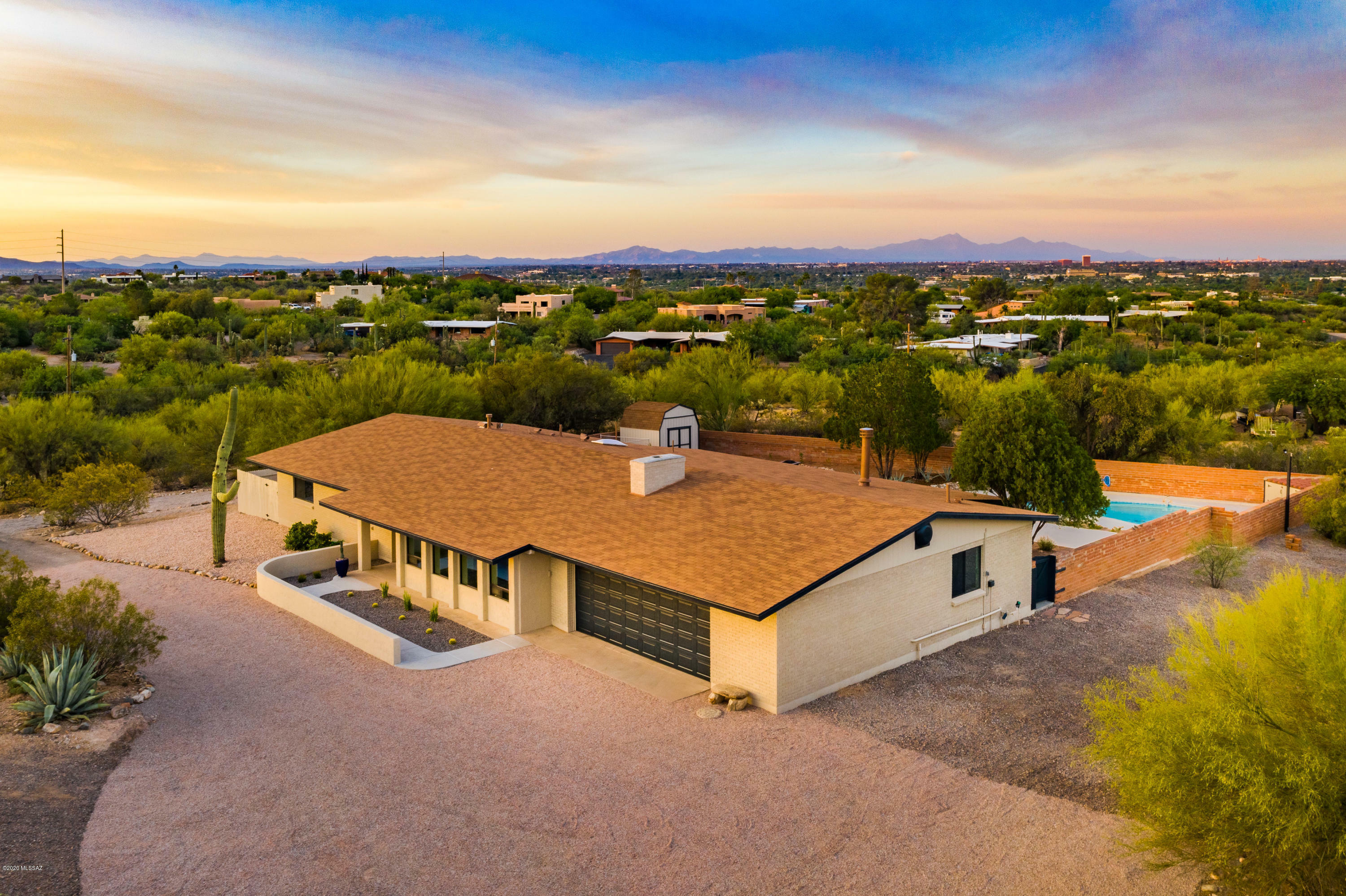 Property Photo:  4161 N Camino Del Celador  AZ 85718 