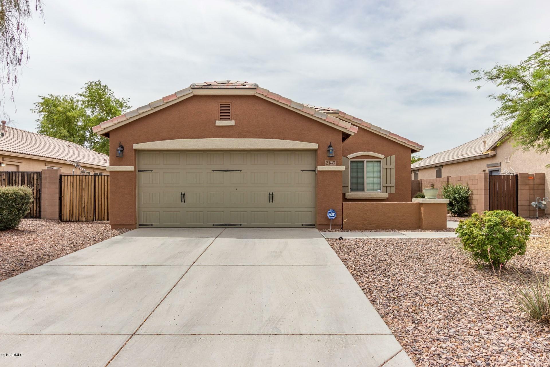 Property Photo:  2147 E Everglade Lane  AZ 85298 