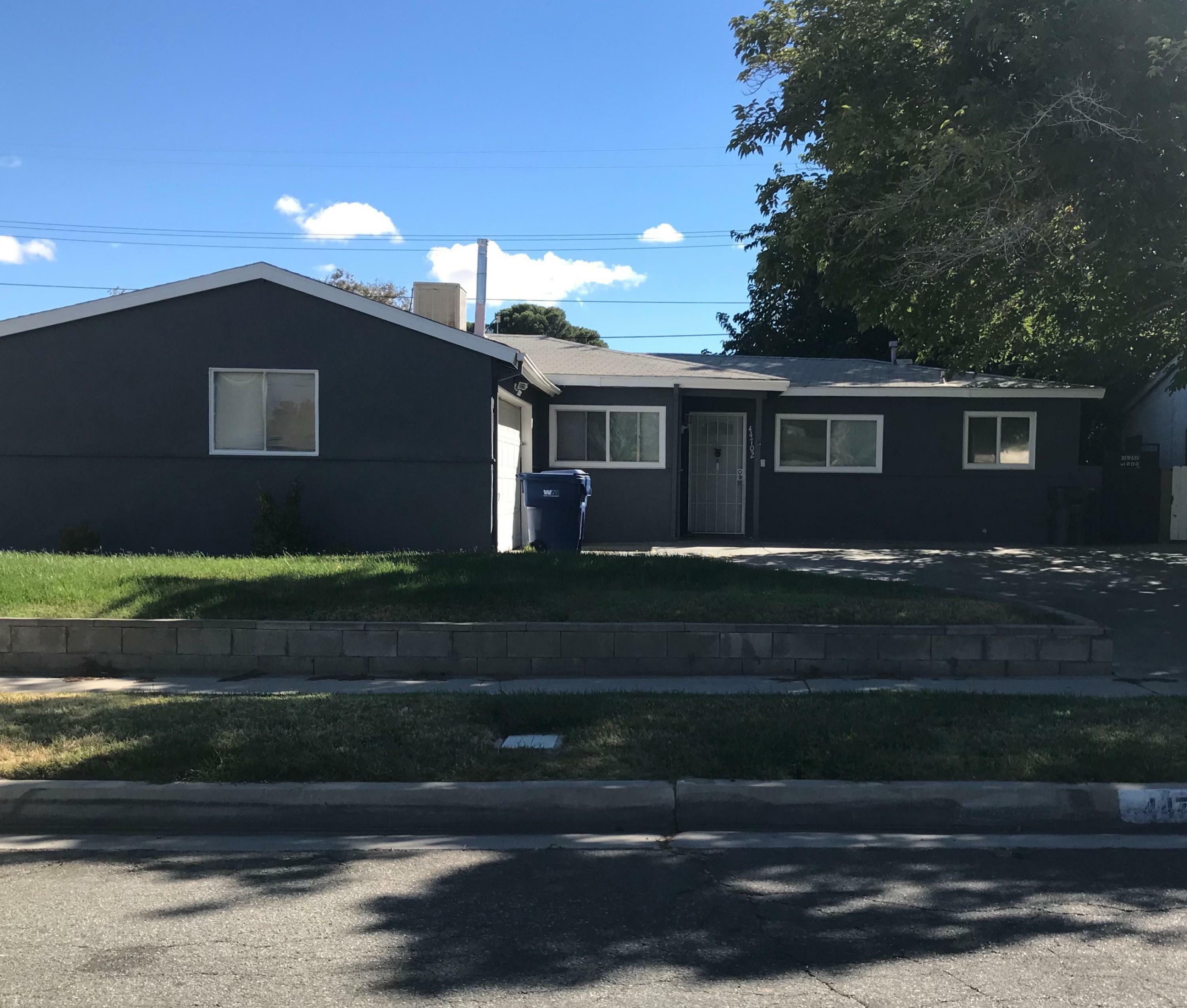 Property Photo:  44702 Rodin Avenue  CA 93535 