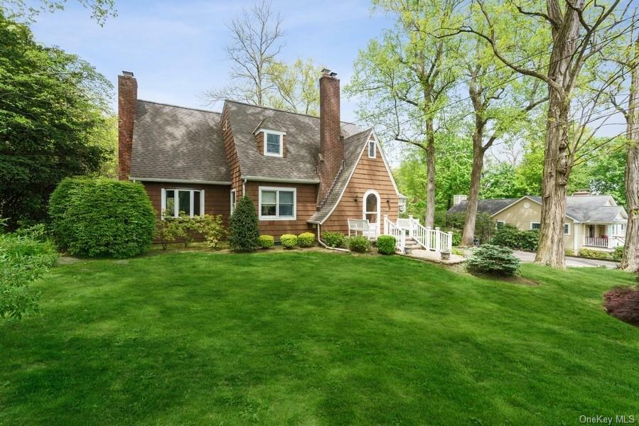 Property Photo:  27 Park Street  NY 10570 