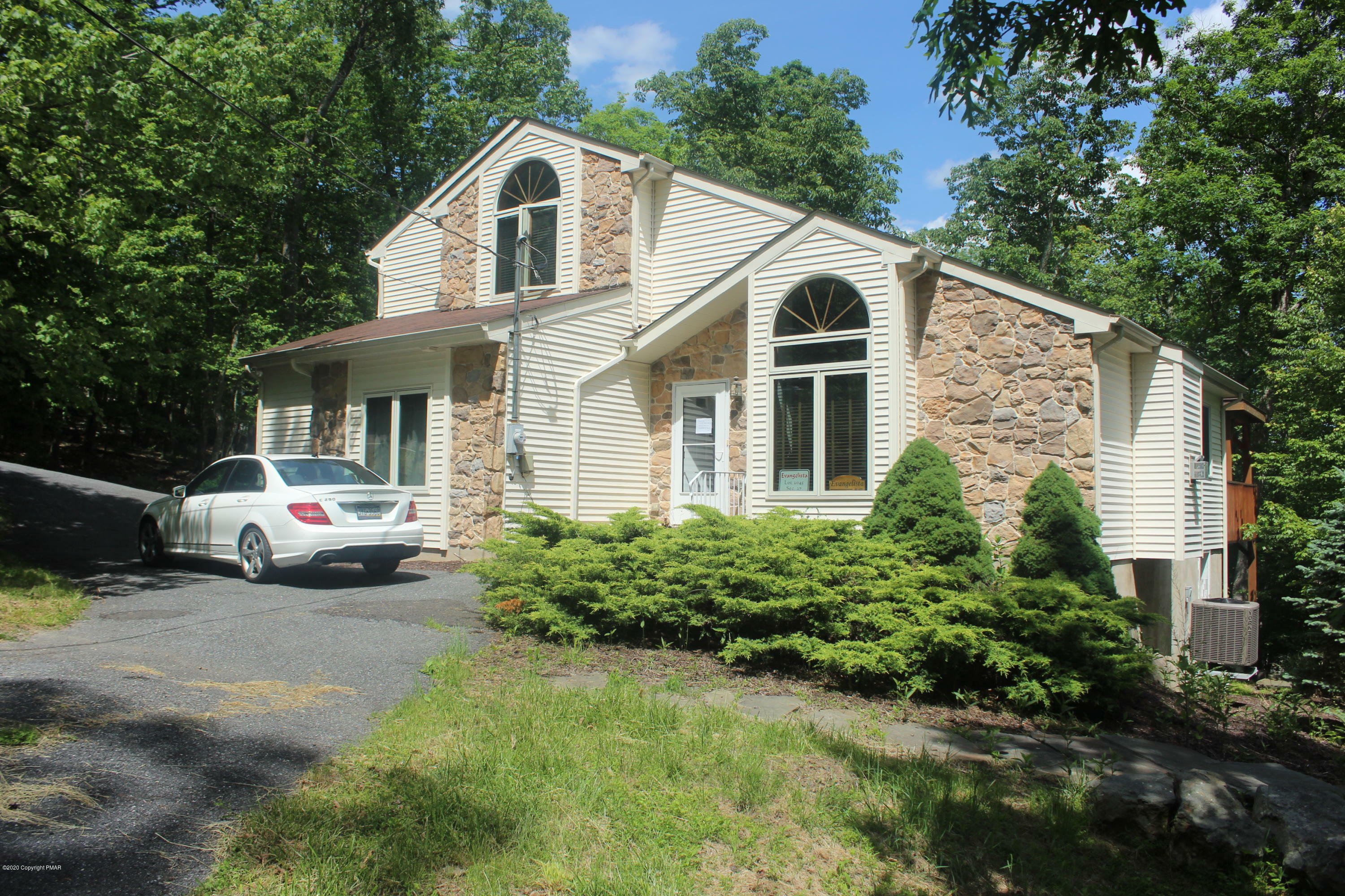 Property Photo:  3206 Carlisle Ct  PA 18324 