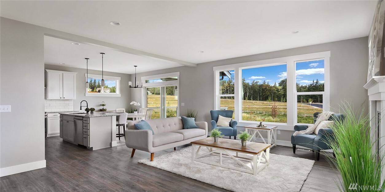 Property Photo: 6219 N Beulah Avenue WA 98248