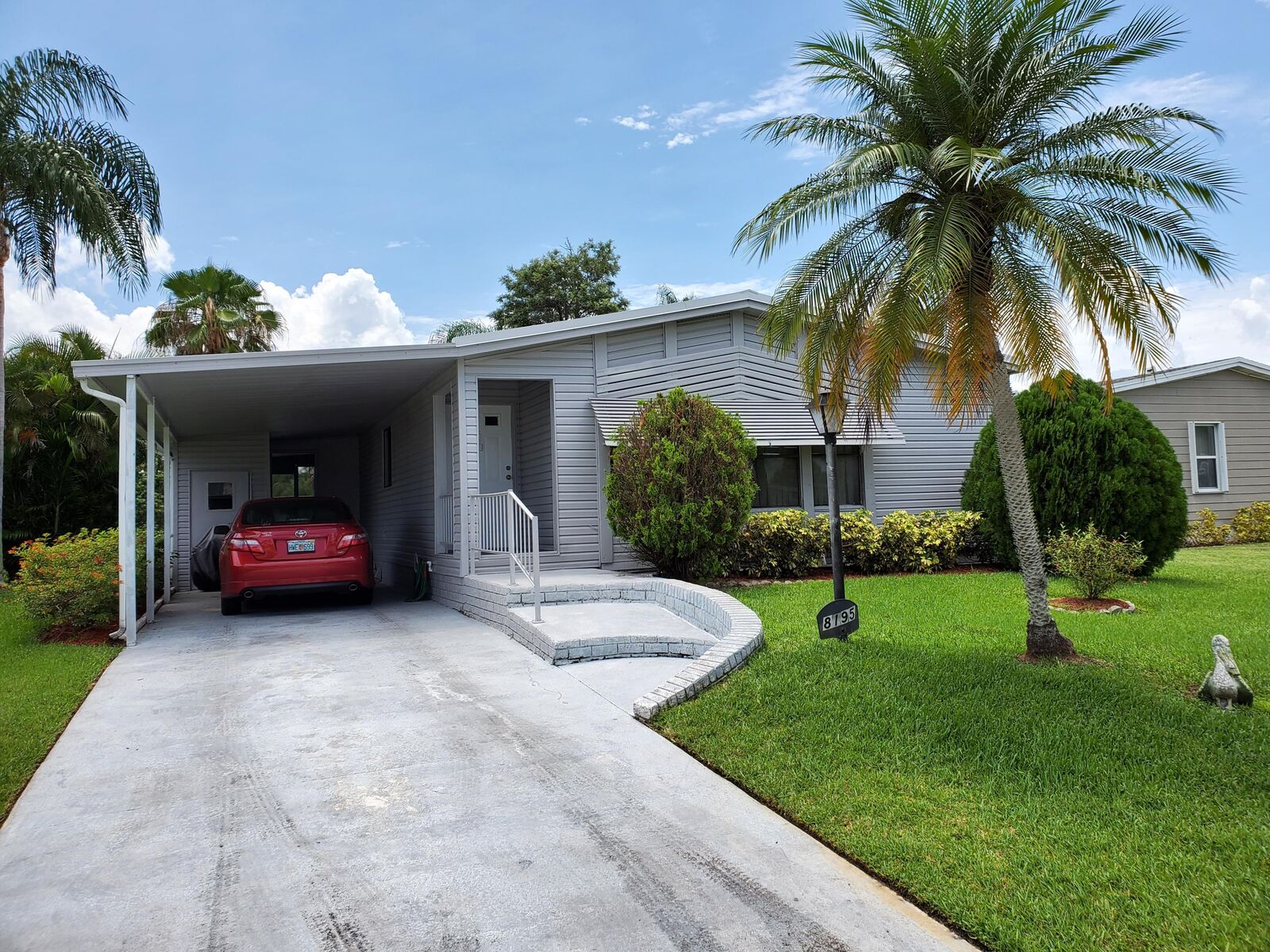 Property Photo: 8195 Buckthorn Circle FL 34952