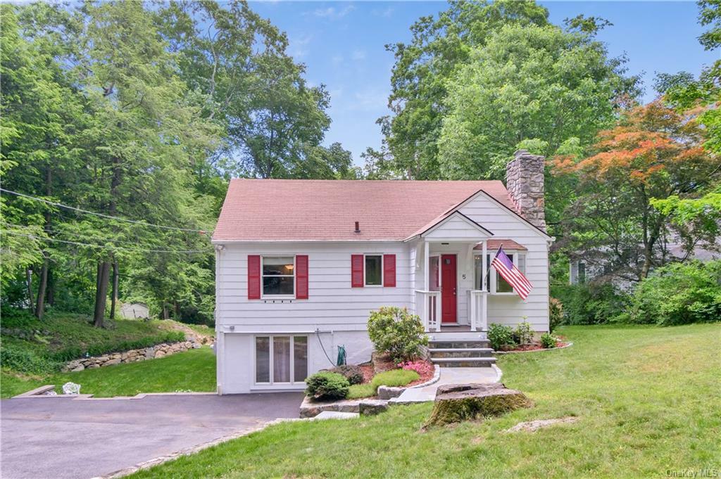 Property Photo:  5 Laurelton Road  NY 10549 