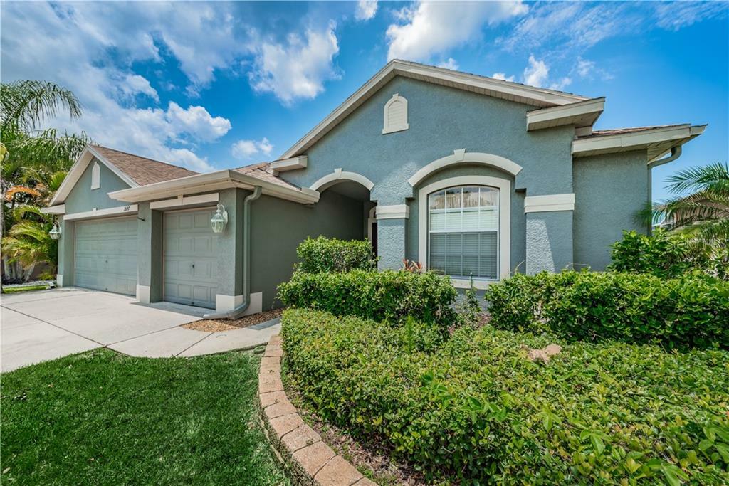 Property Photo:  2647 Wood Pointe Drive  FL 34691 