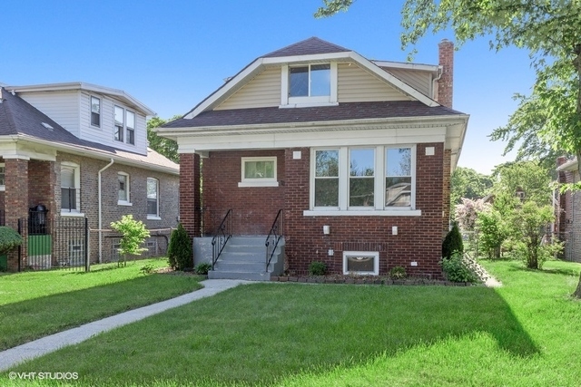 Property Photo: 8405 South Rhodes Avenue IL 60619