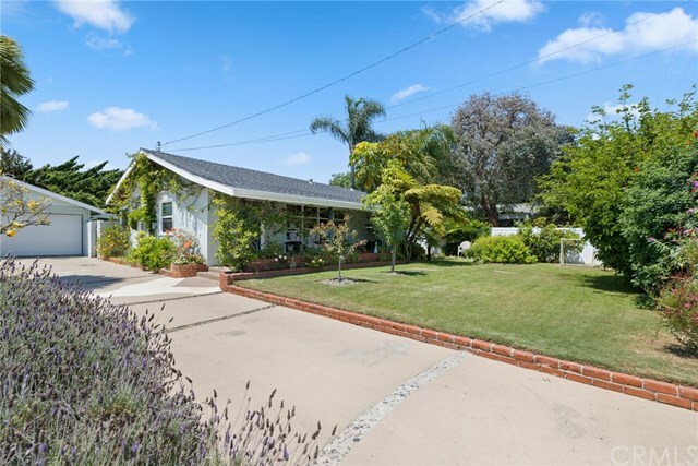 Property Photo:  2193 Santa Ana Avenue  CA 92627 