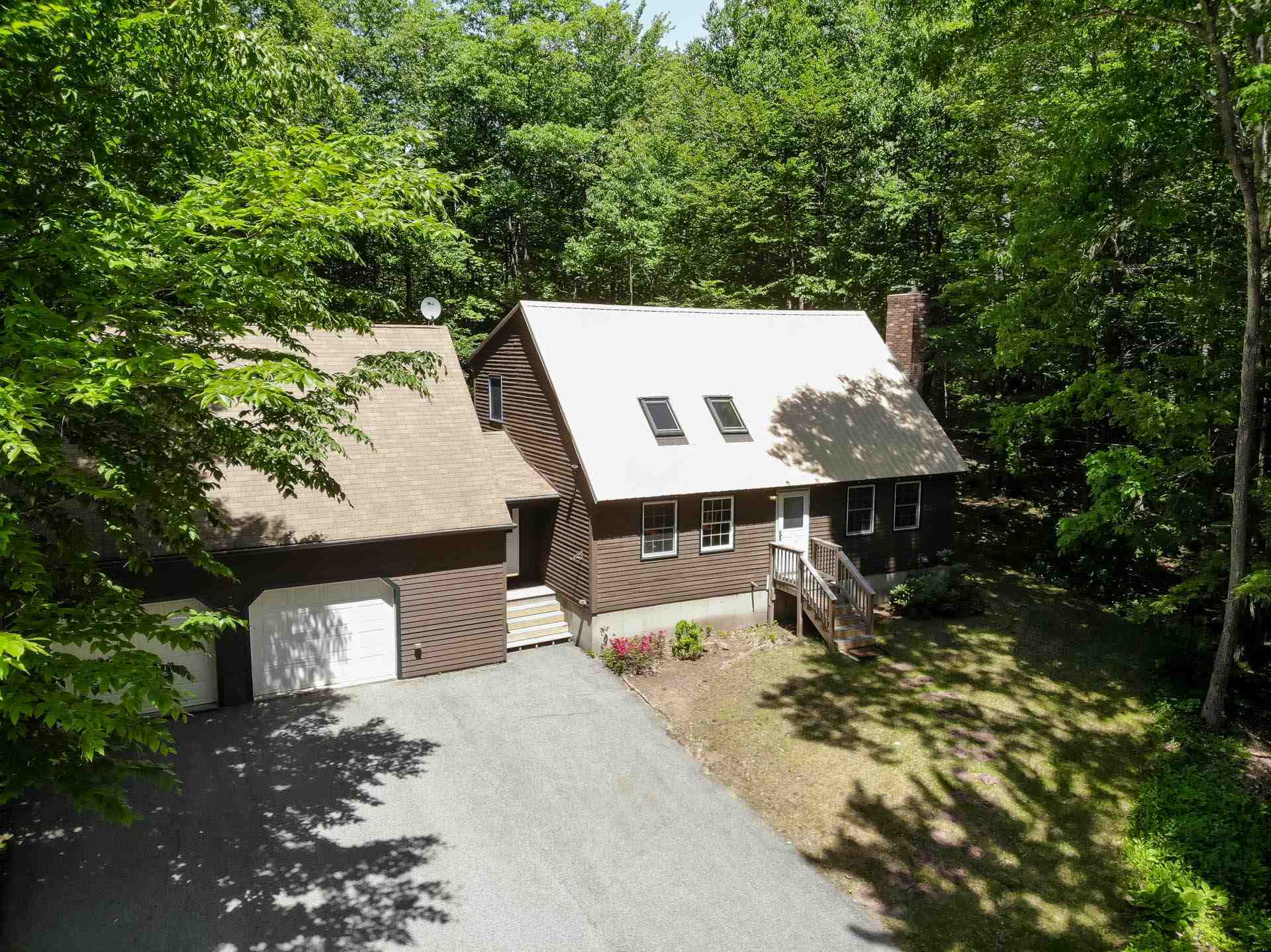 Property Photo:  33 Lakeview Drive  NH 03281 