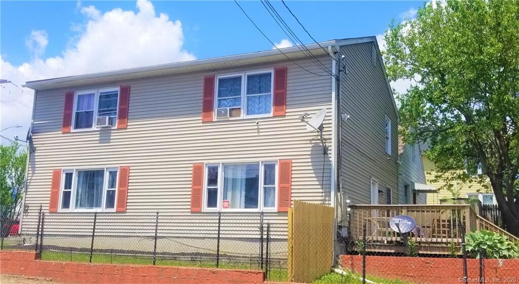 Property Photo:  268 Hill Street  CT 06704 