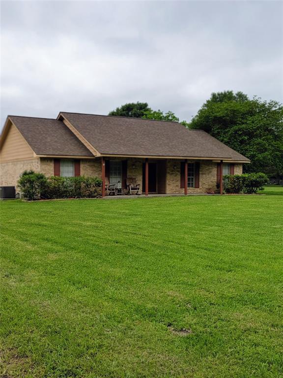 Property Photo: 405 County Road 661 TX 77535