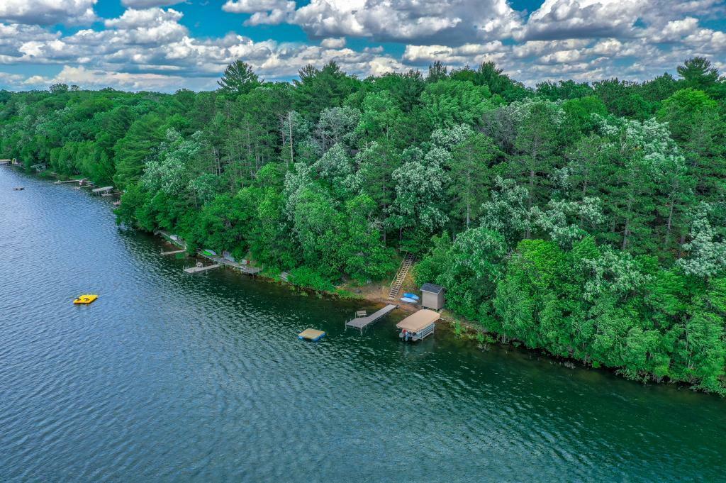 Property Photo: 1410 Hidden Oak Trail WI 54017