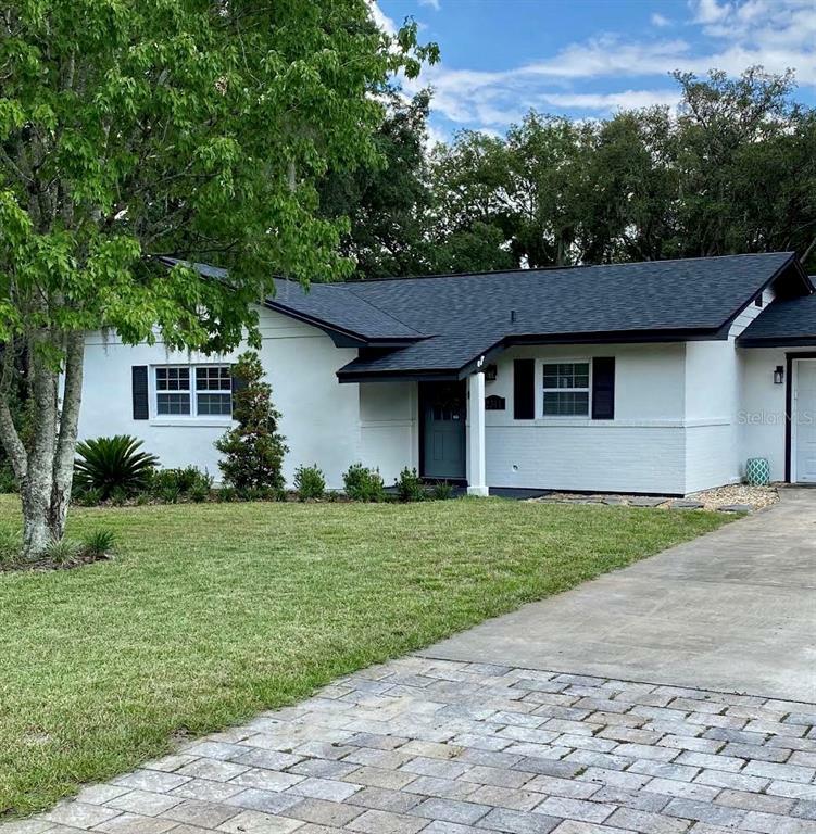 Property Photo:  2311 Palmetto Drive  FL 32779 