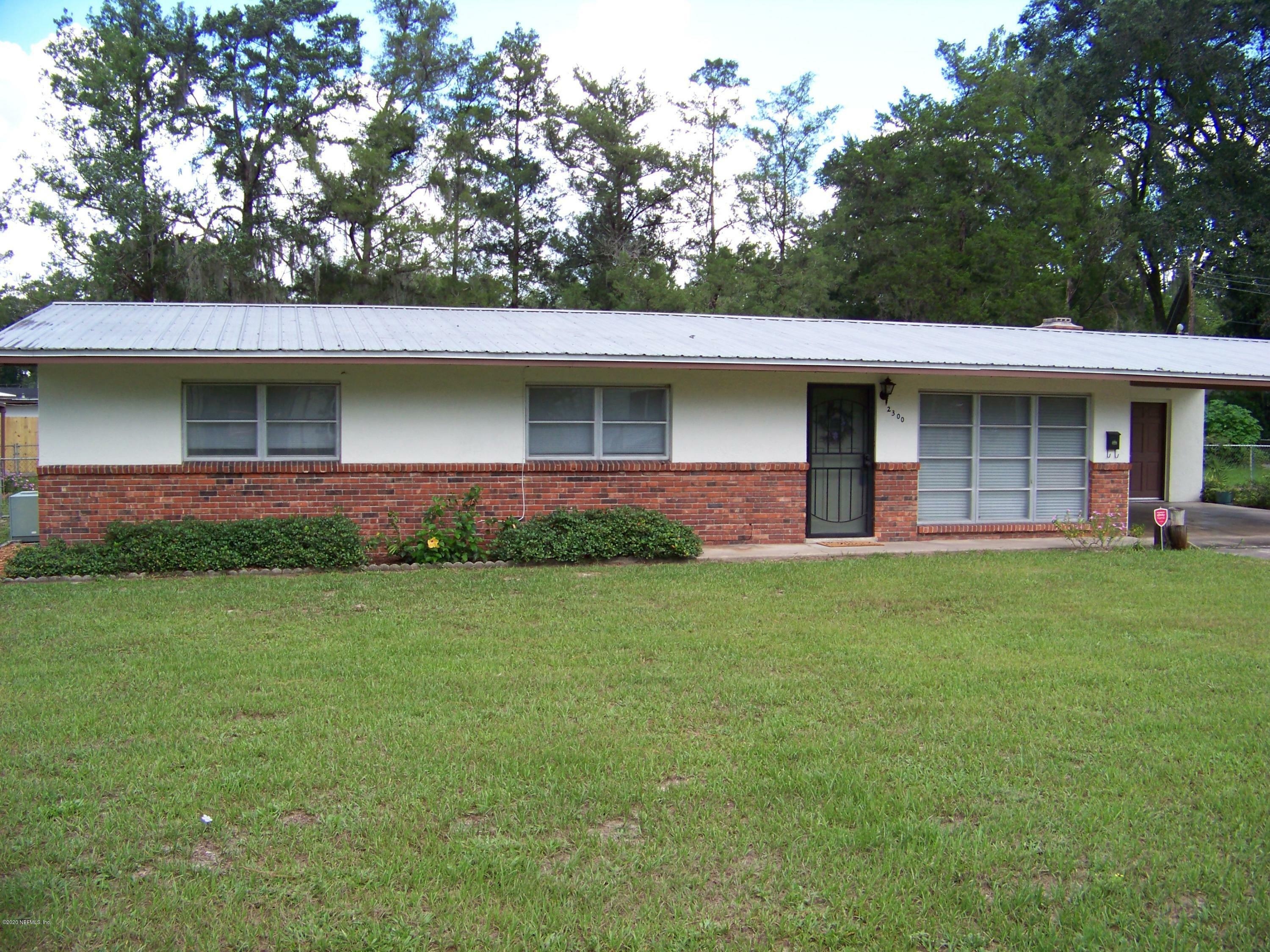 Property Photo:  2300 &Amp2310 President Street  FL 32177 