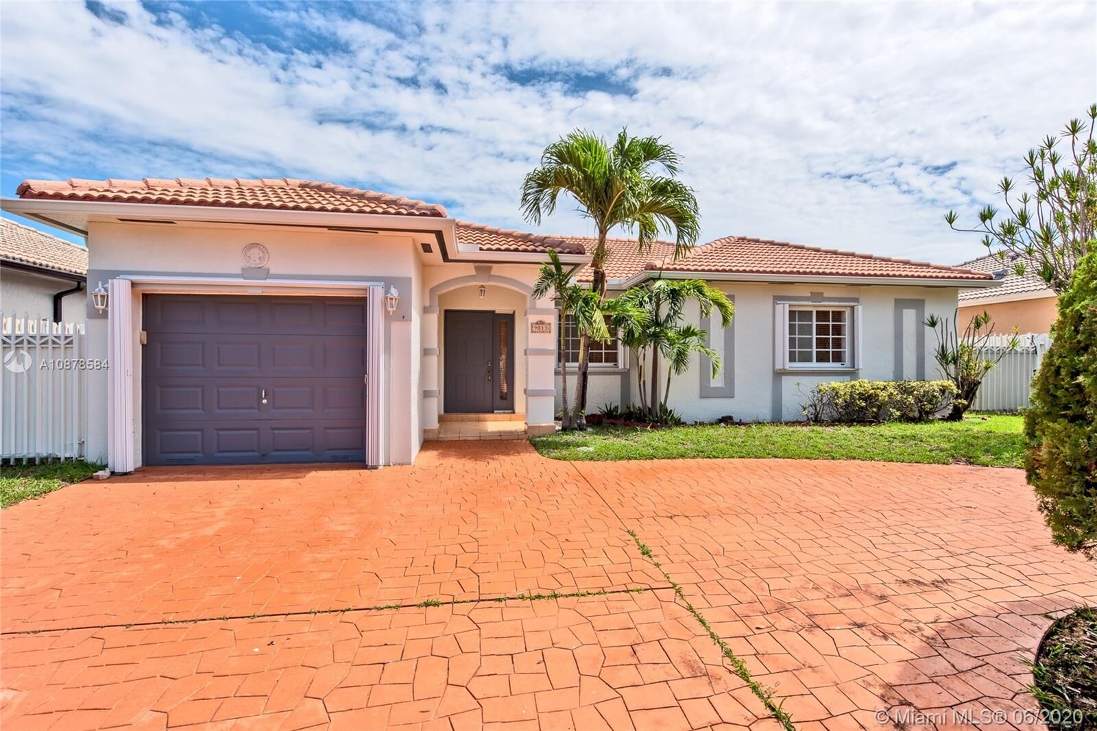 Property Photo: 9013 NW 163rd Ter FL 33018