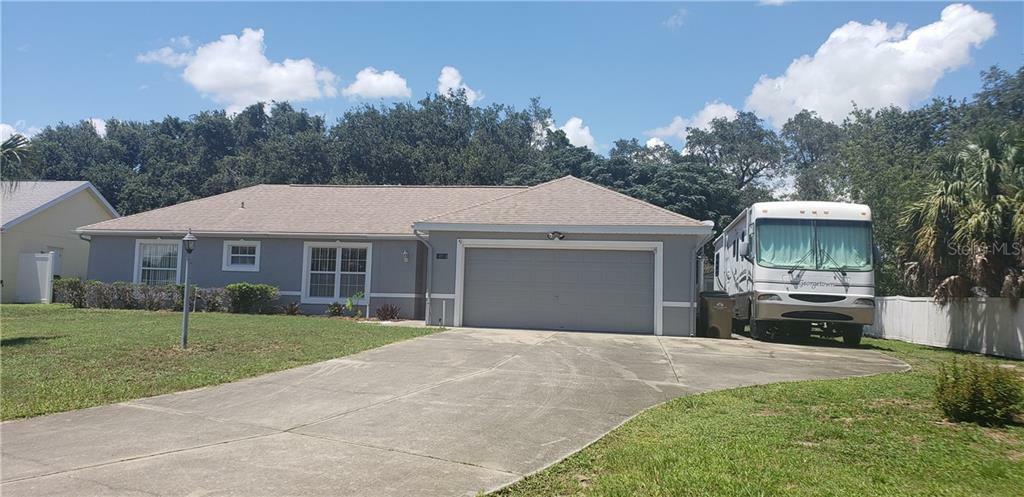 Property Photo:  10719 Summit Square Drive  FL 34788 