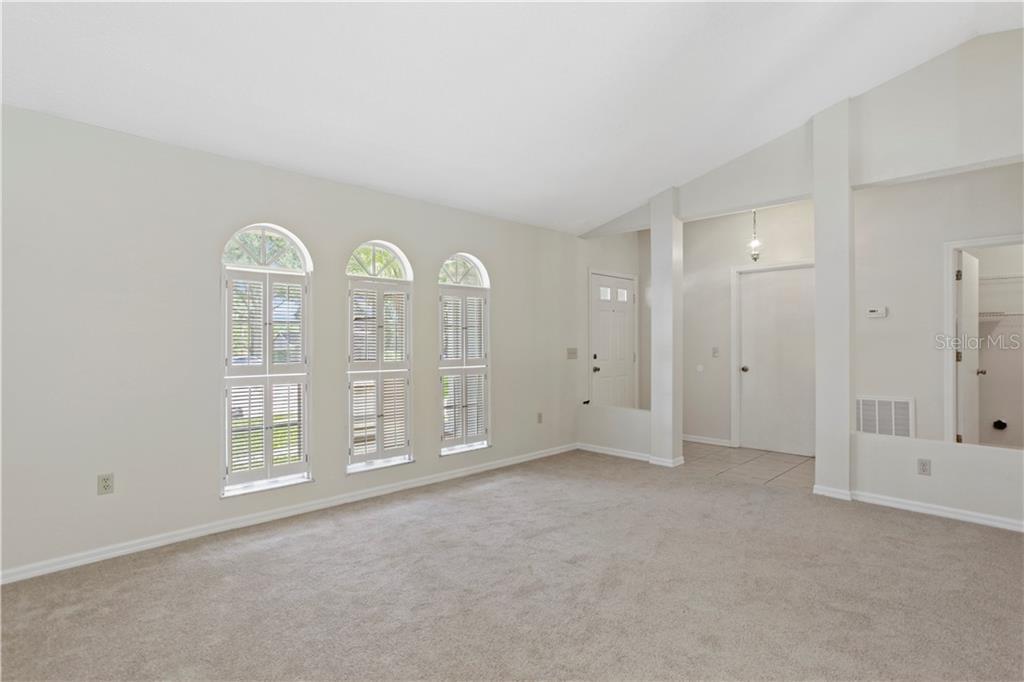 Property Photo: 6809 Woodgrain Court FL 34761