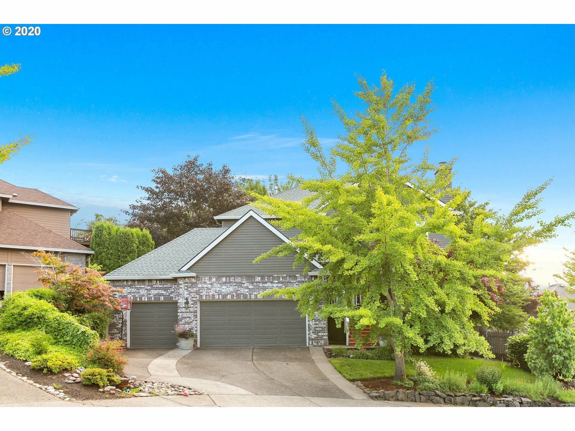 Property Photo: 15026 SW Gingko Ct OR 97140