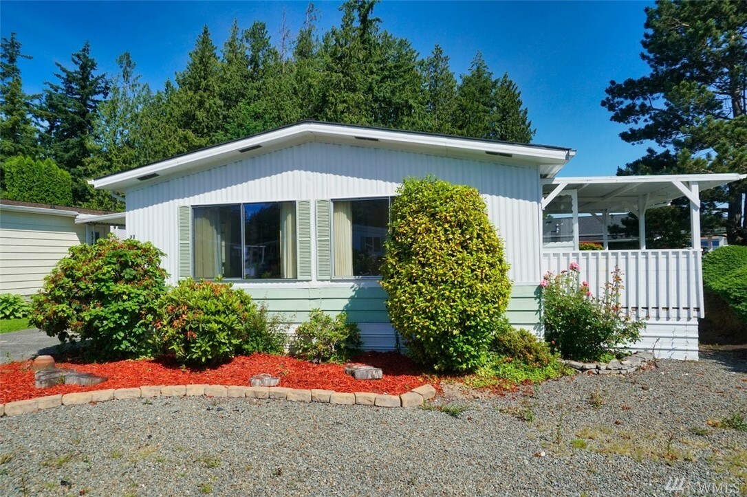 Property Photo:  2725 E Fir St 33  WA 98273 