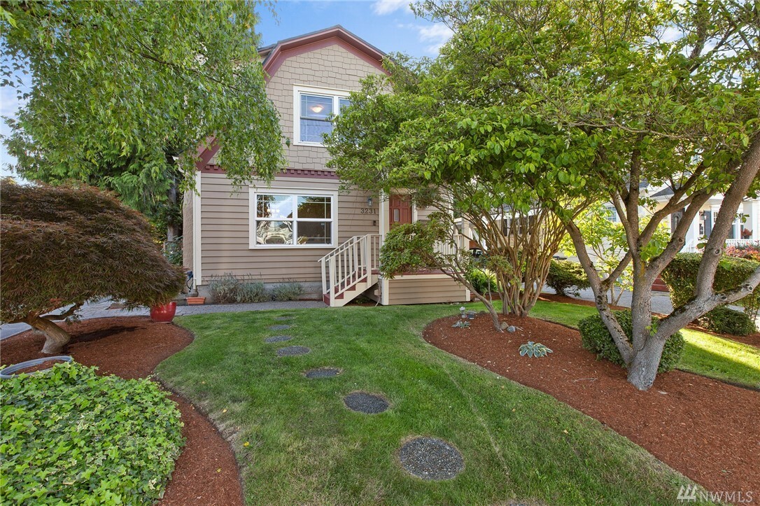 Property Photo:  3231 63rd Ave SW  WA 98116 