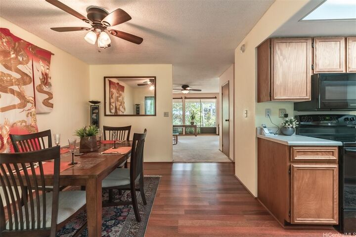 98-1827 Kaahumanu Street C  Aiea HI 96701 photo