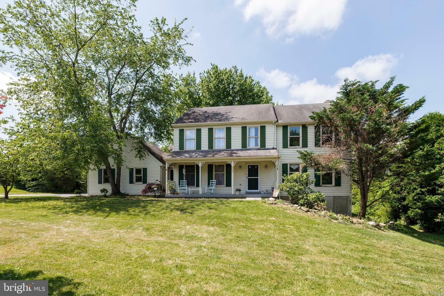 Property Photo: 106 Heather Hill Drive PA 19335