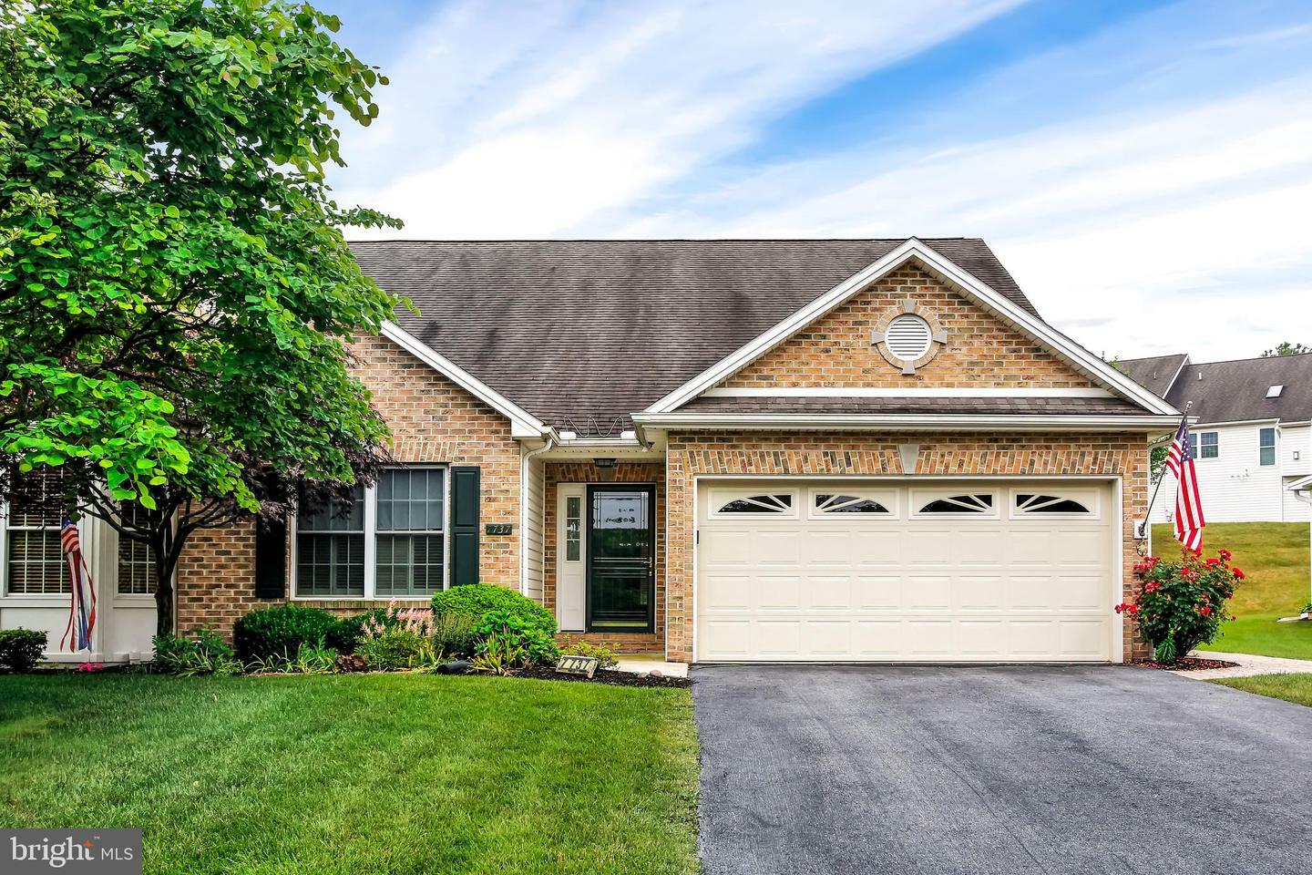 Property Photo:  7737 Hanoverdale Drive  PA 17112 