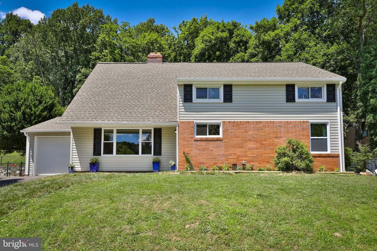 Property Photo:  8719 Patton Road  PA 19038 