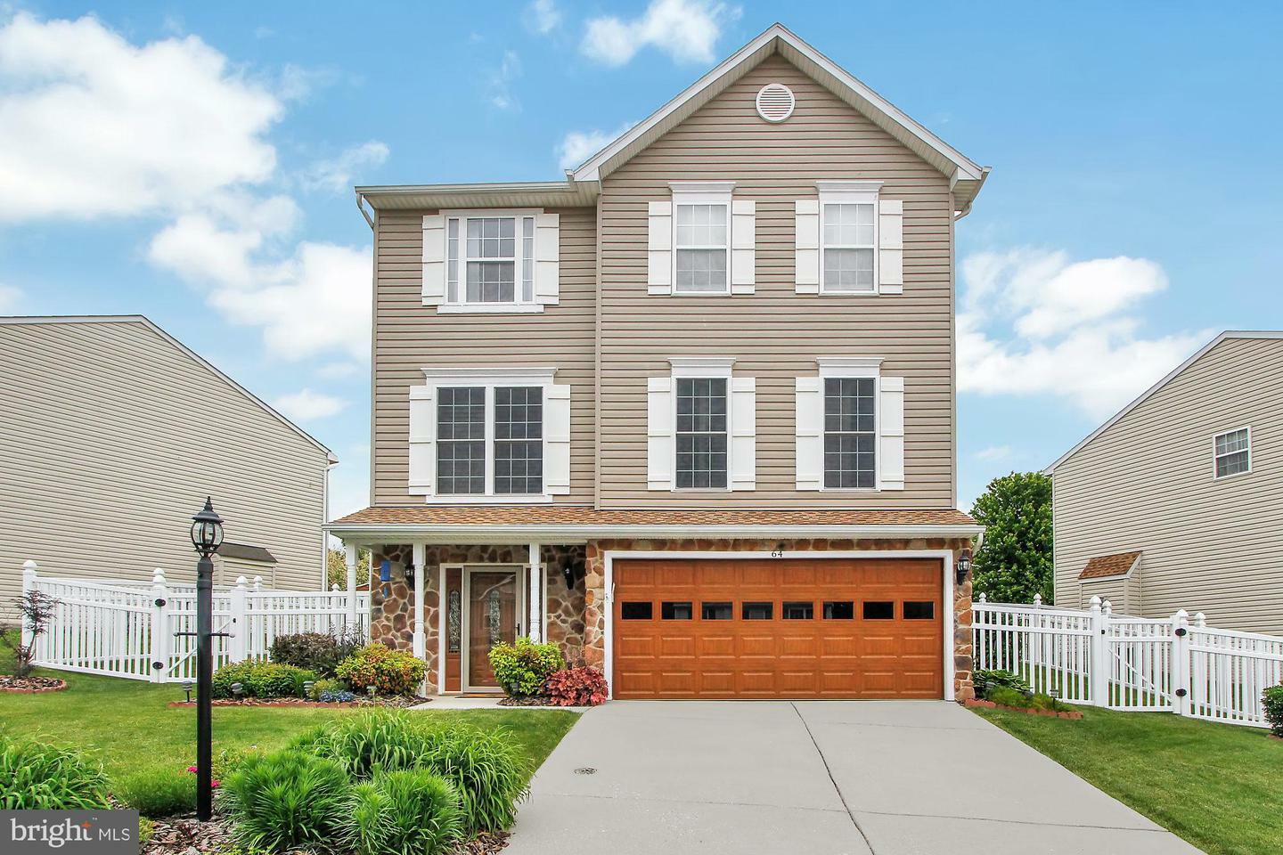 Property Photo: 64 Menlena Circle PA 17331