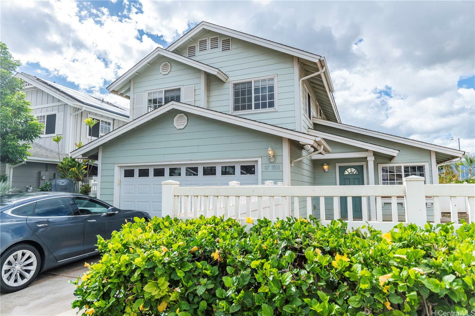 Property Photo:  87-1008 Kaihoolulu Street  HI 96792 