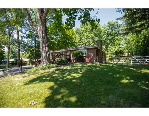 Property Photo: 1198 Amostown Rd MA 01089