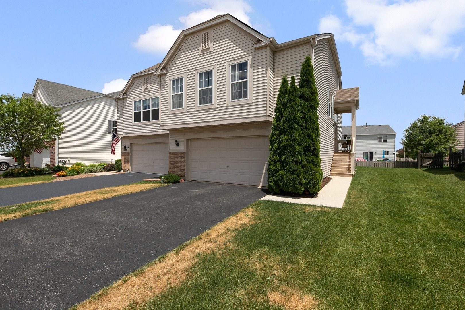 Property Photo:  1006 Saddle Ridge Drive  IL 60432 