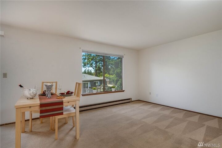 Property Photo: 325 NE Kettle Street 204 WA 98277