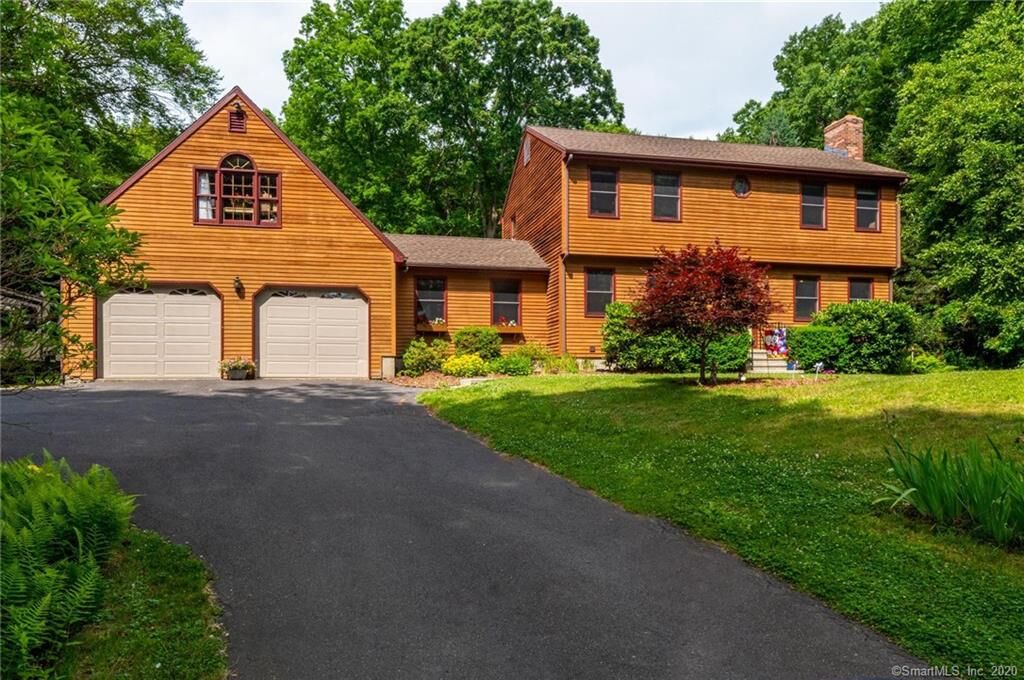 Property Photo:  13 Tiffany Court  CT 06424 