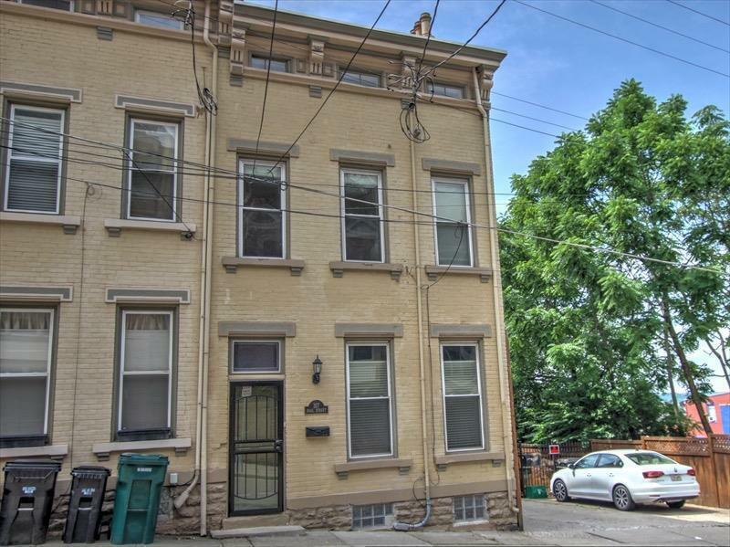 Property Photo:  317 Boal St  OH 45202 