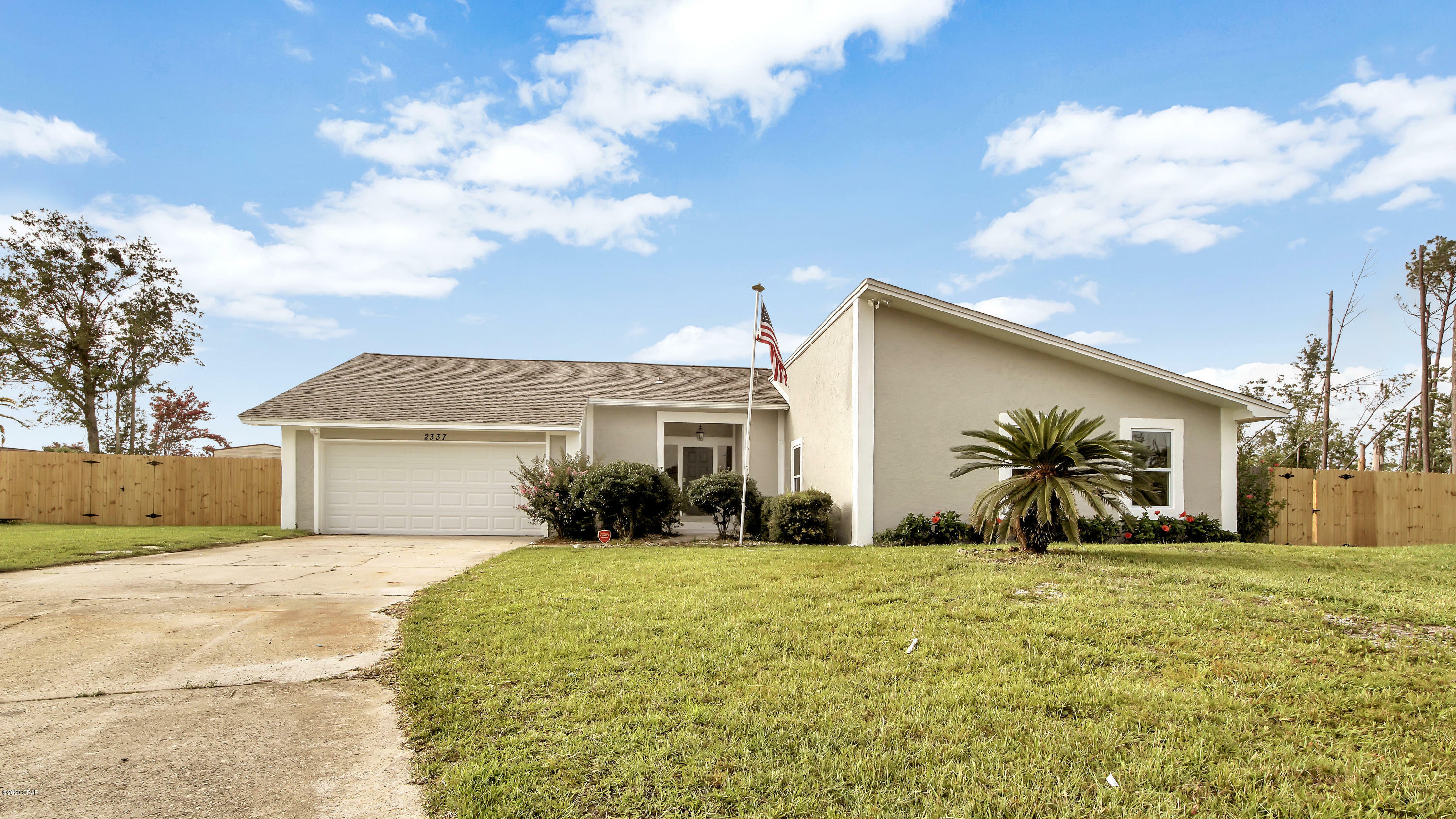 Property Photo:  2337 Raintree Place  FL 32444 