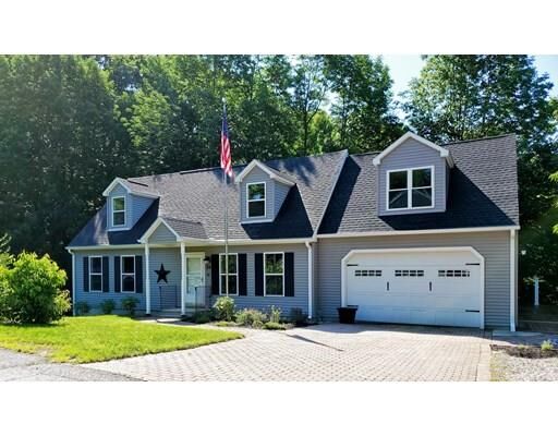 Property Photo: 39 Proctor St MA 01430