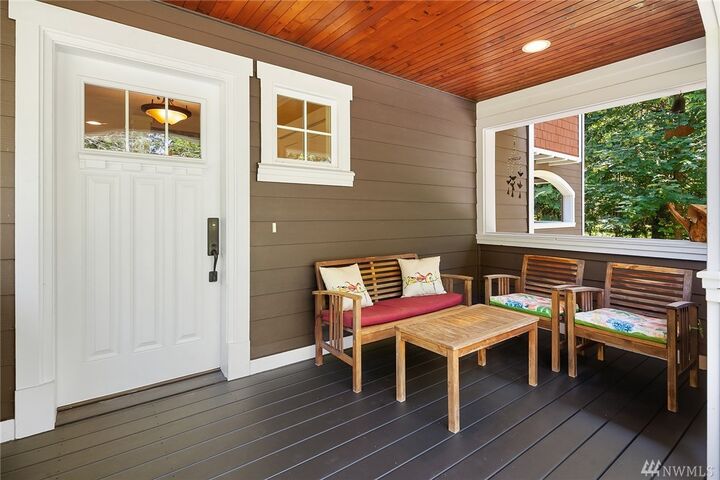 Property Photo: 11767 Venice Loop NE WA 98110