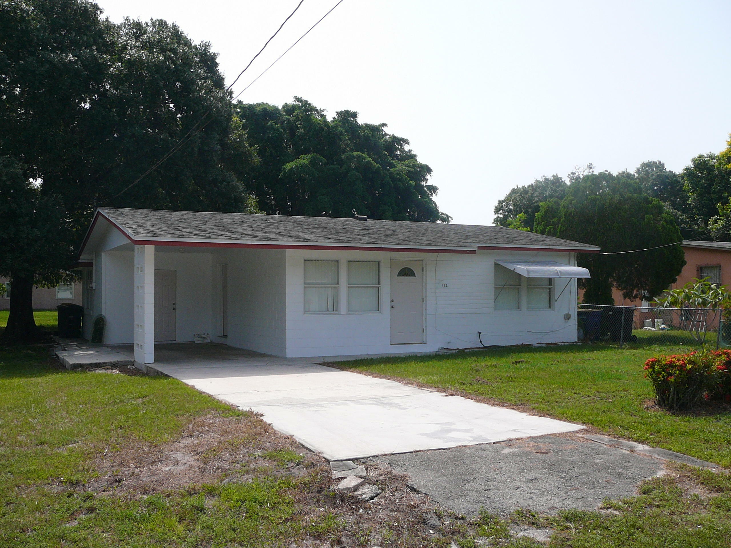 312 N 27th Street  Fort Pierce FL 34947 photo