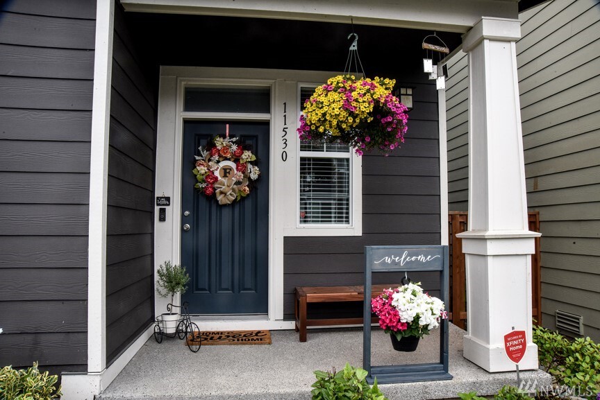 Property Photo: 11530 173rd Street E WA 98374