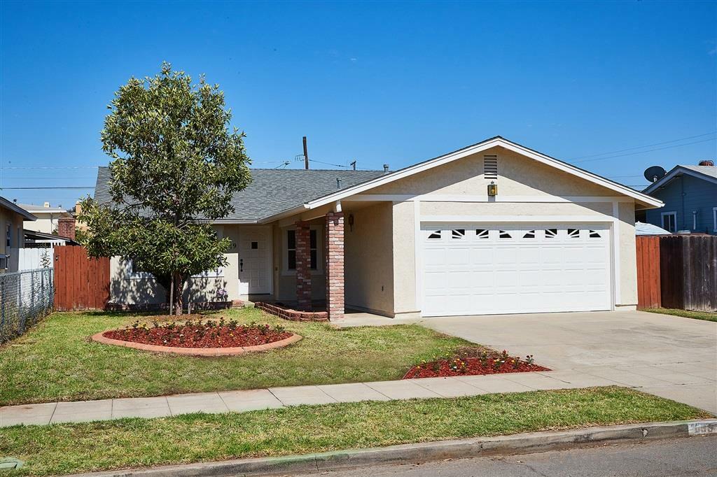 Property Photo:  539 S Orange Ave  CA 92020 