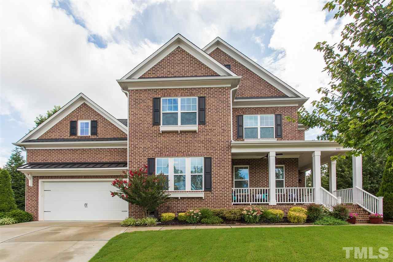 Property Photo:  101 Oaken Place  NC 27539 