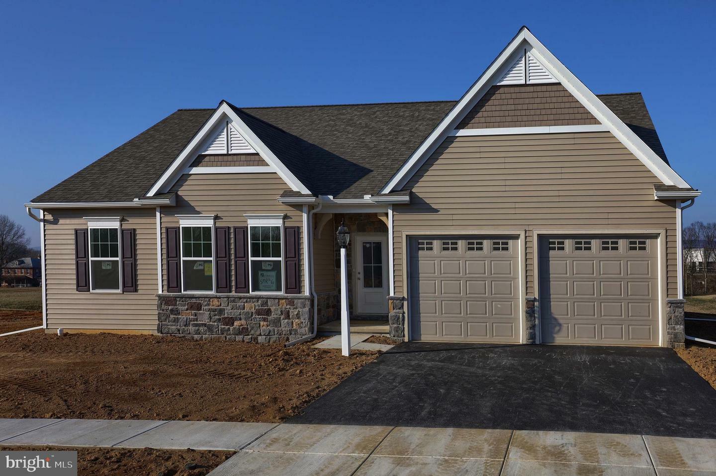 Property Photo: 385 Reserve Lane PA 17050