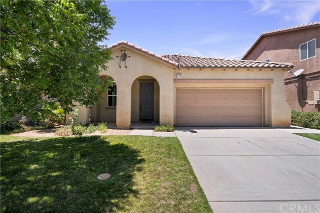 Property Photo:  17763 Camino Del Rey  CA 92551 